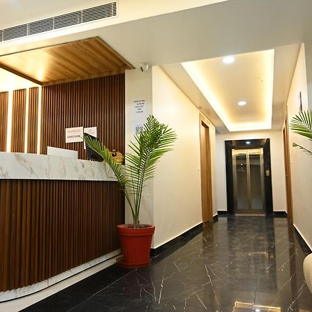 The Janki Hotel Ayodhya Esterno foto